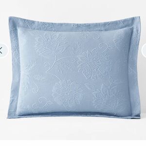 The Company Store Putnam Cotton Matelassé Shams (2), King. Corn Flower Blue. NWT